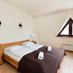 Szymoszkowa Residence, Sun & Snow 아파트 코스실리스코
