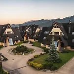 Szymoszkowa Residence, Sun & Snow 아파트 코스실리스코